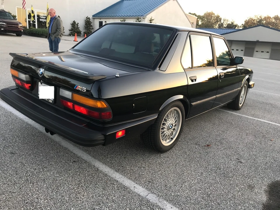 1988 BMW E28 M5 - Image 11 of 31