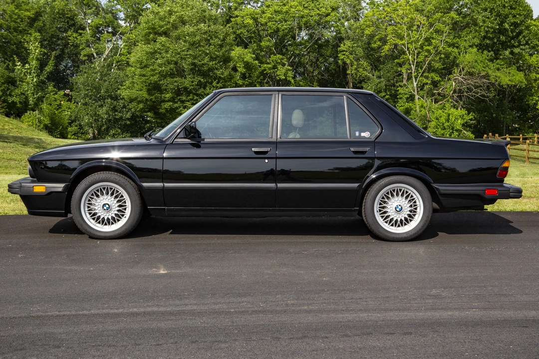 1988 BMW E28 M5 - Image 5 of 31
