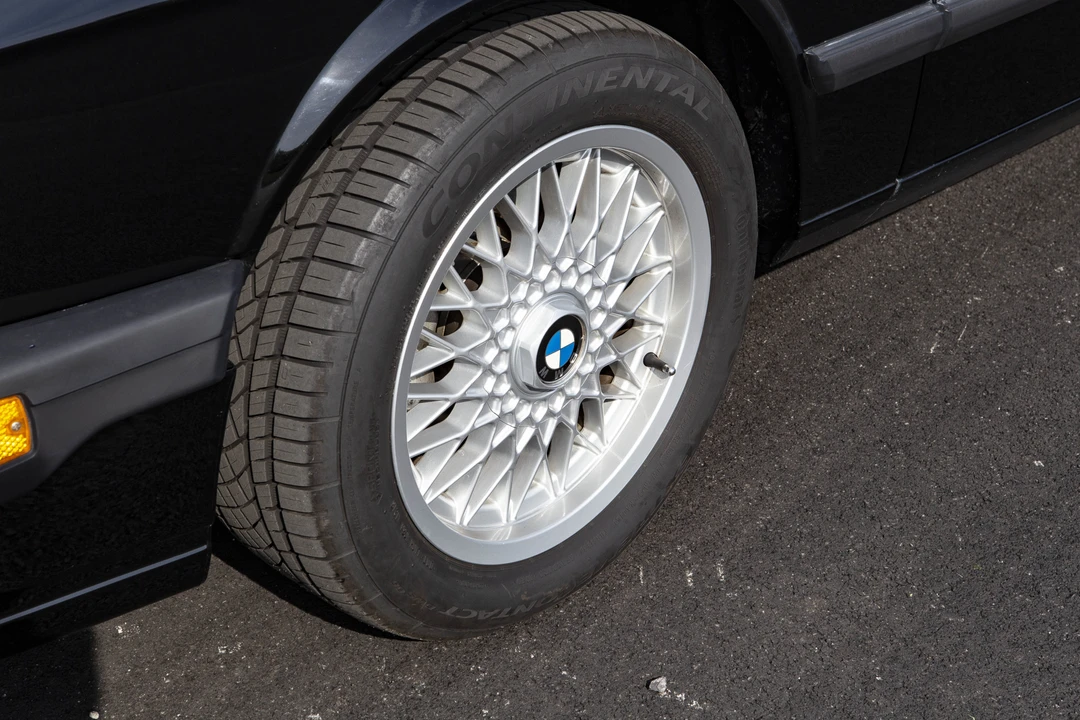 1988 BMW E28 M5 - Image 28 of 31
