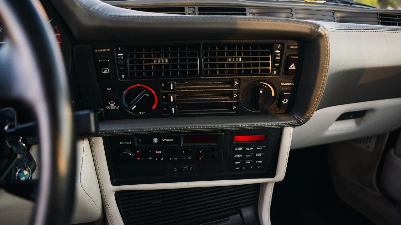 1988 BMW E24 M635CSi & M6 - Image 27 of 31