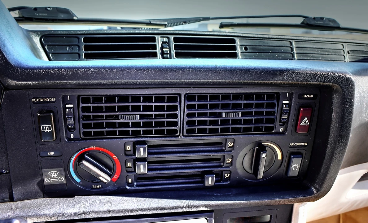 1988 BMW E24 M635CSi & M6 - Image 17 of 31