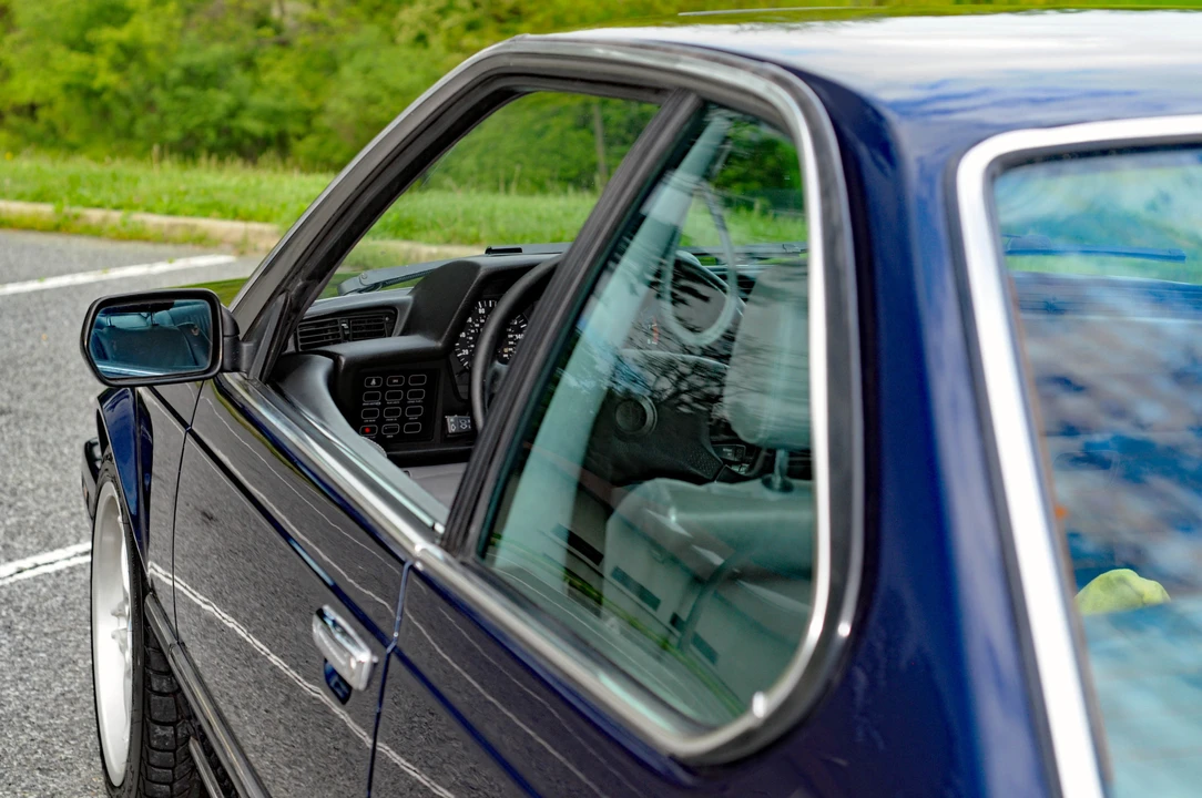 1988 BMW E24 M635CSi & M6 - Image 28 of 31