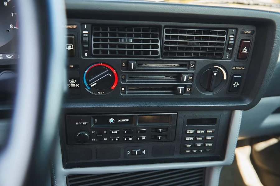 1988 BMW E24 M635CSi & M6 - Image 6 of 19
