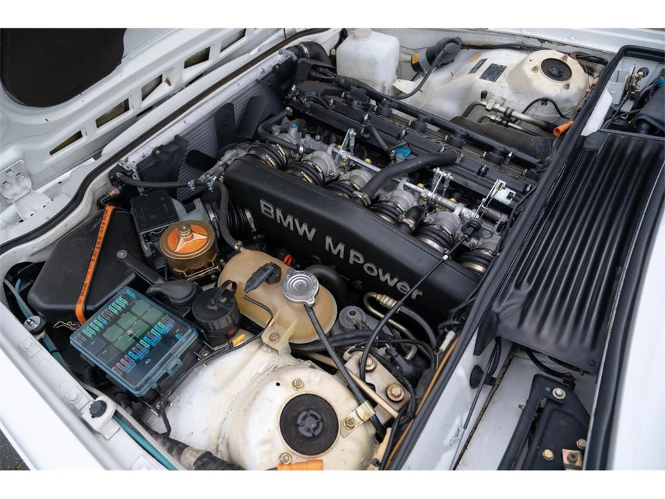 1988 BMW E24 6 Series - Image 9 of 11