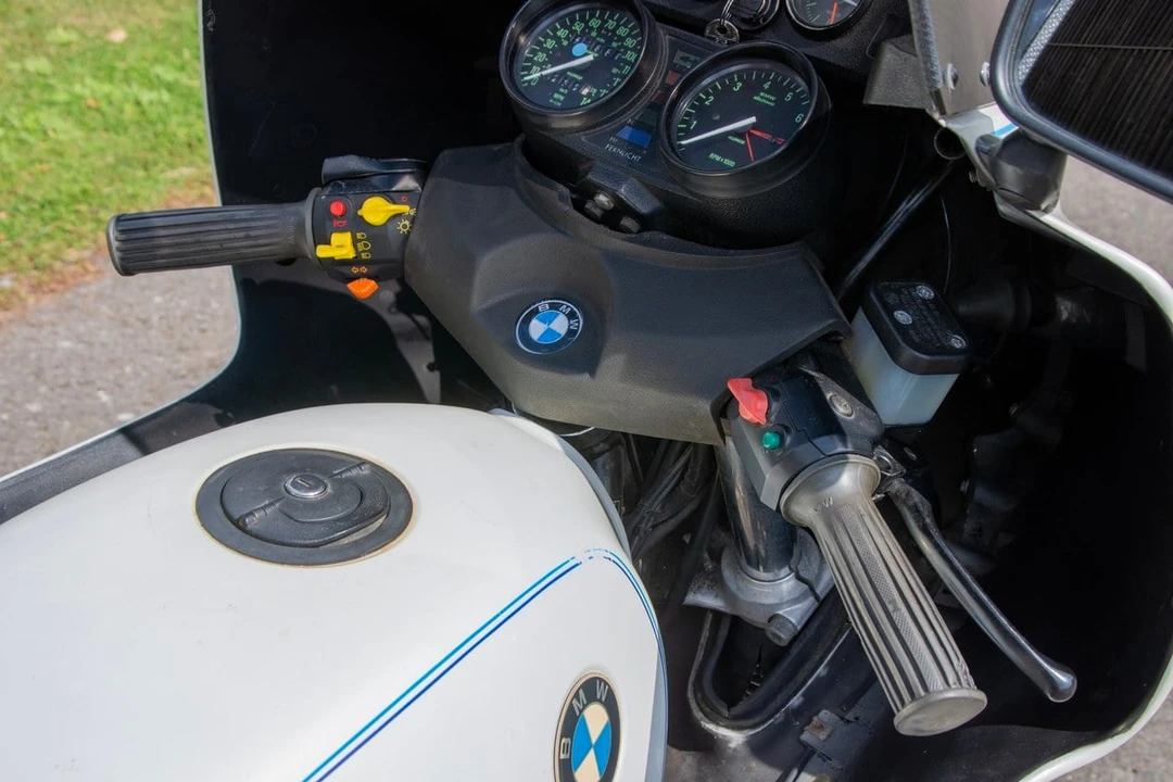 1988 BMW /7 - Image 14 of 31