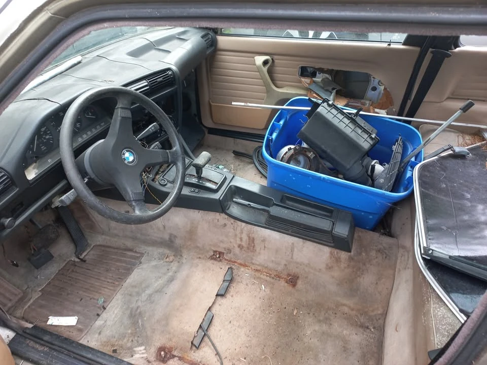 1988 BMW E30 3 Series - Image 17 of 20