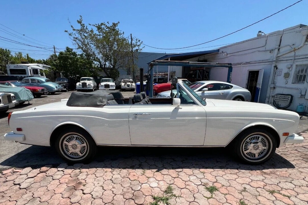 1988 Rolls-Royce Corniche Series II - Image 7 of 25