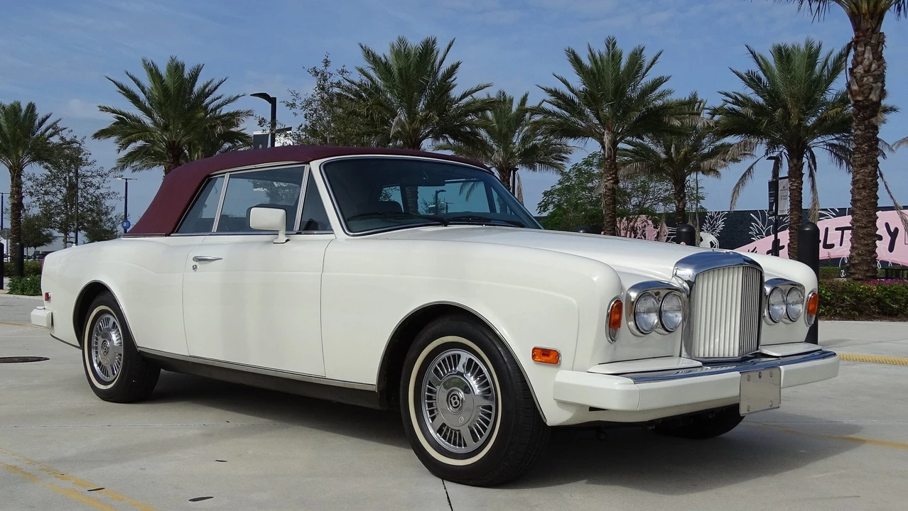 1988 Rolls-Royce Corniche Series II - Image 29 of 31