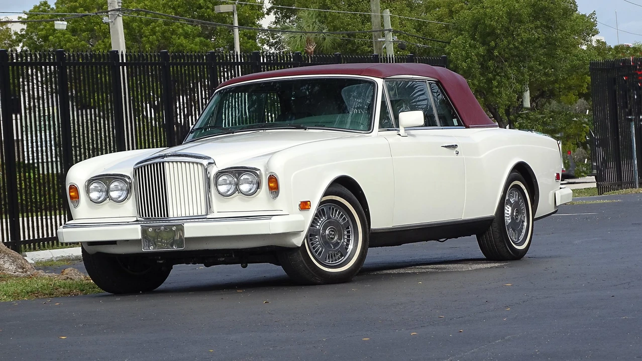 1988 Rolls-Royce Corniche Series II - Image 20 of 31