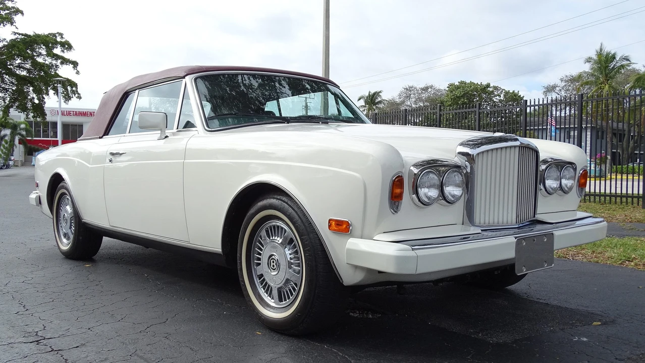 1988 Rolls-Royce Corniche Series II - Image 28 of 31