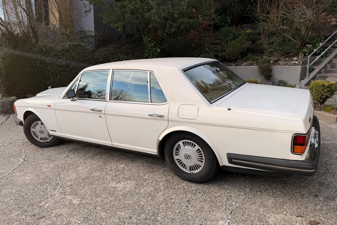 1988 Bentley Mulsanne 1st Gen - Image 15 of 31