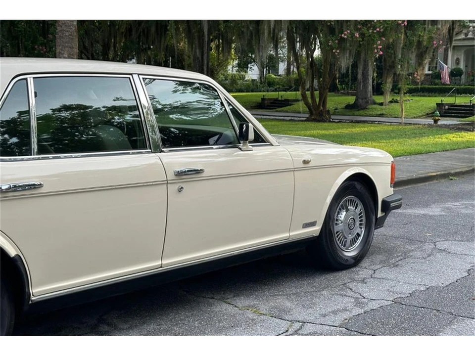 1988 Bentley Mulsanne 1st Gen - Image 4 of 31