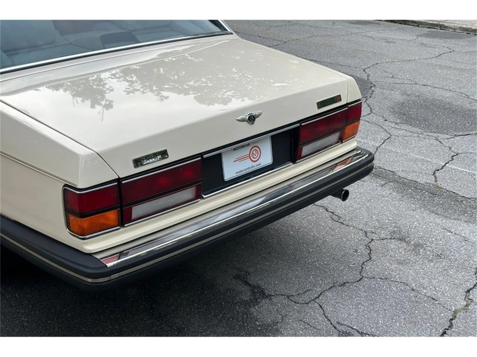 1988 Bentley Mulsanne 1st Gen - Image 10 of 31