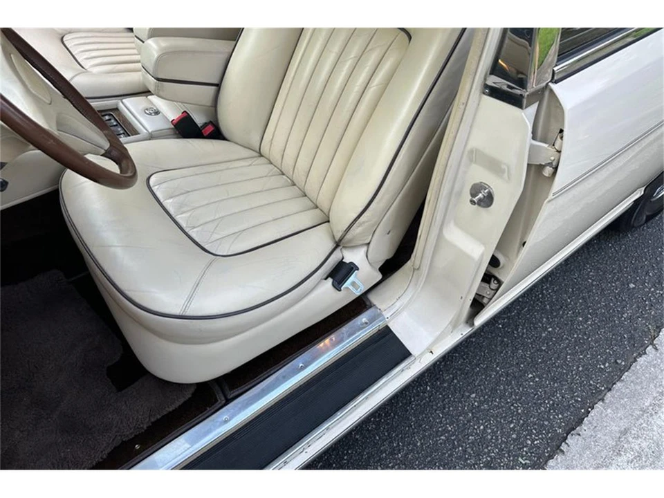 1988 Bentley Mulsanne 1st Gen - Image 26 of 31