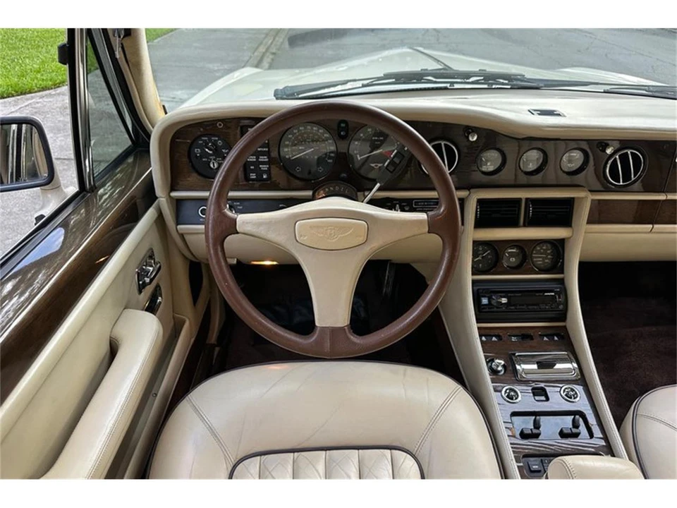 1988 Bentley Mulsanne 1st Gen - Image 23 of 31