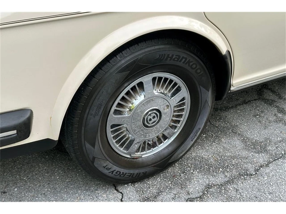 1988 Bentley Mulsanne 1st Gen - Image 6 of 31