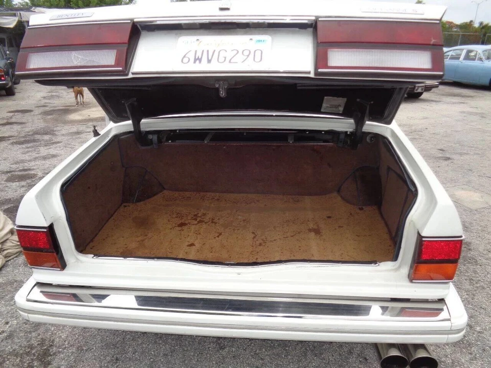 1988 Bentley Mulsanne 1st Gen - Image 17 of 29