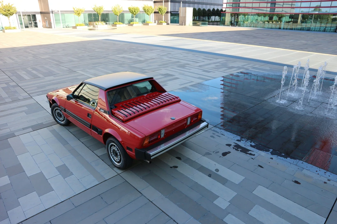 1988 Bertone - Image 10 of 24