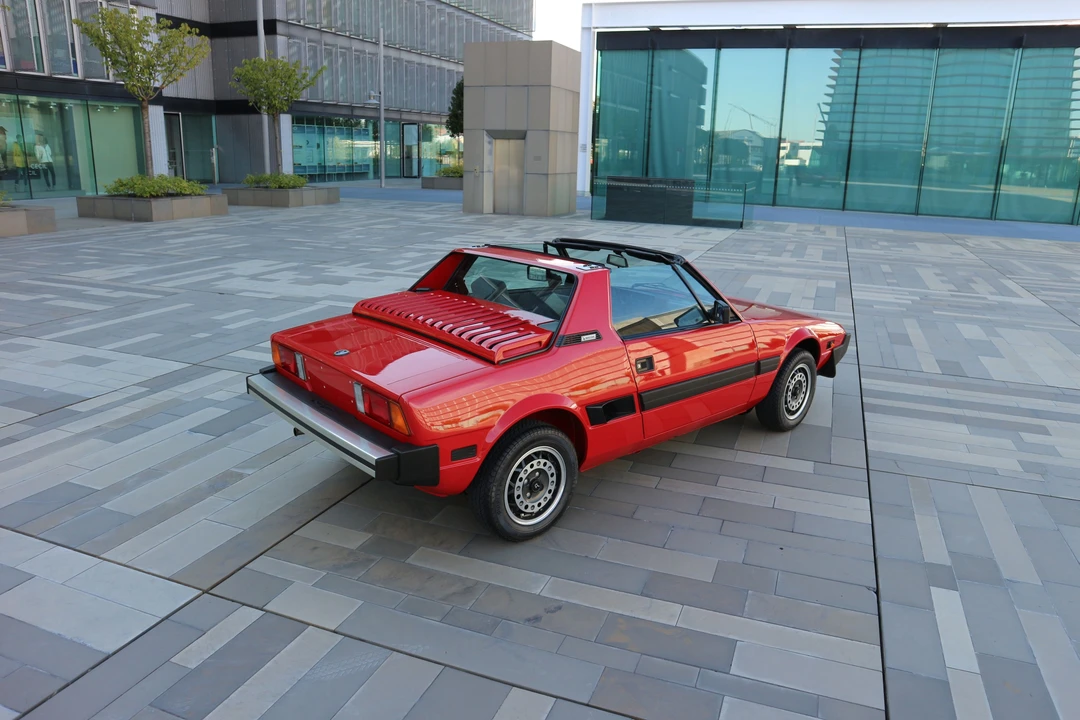 1988 Bertone - Image 7 of 24