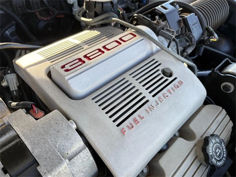 1988 Buick Reatta - Image 28 of 31