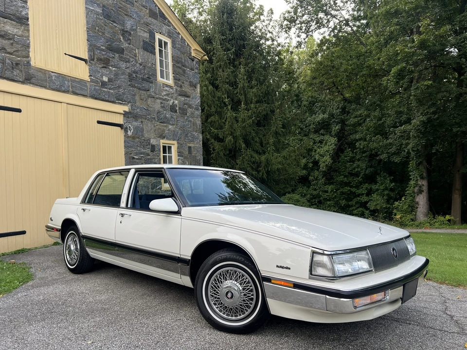 1988 Buick Electra - Image 5 of 31