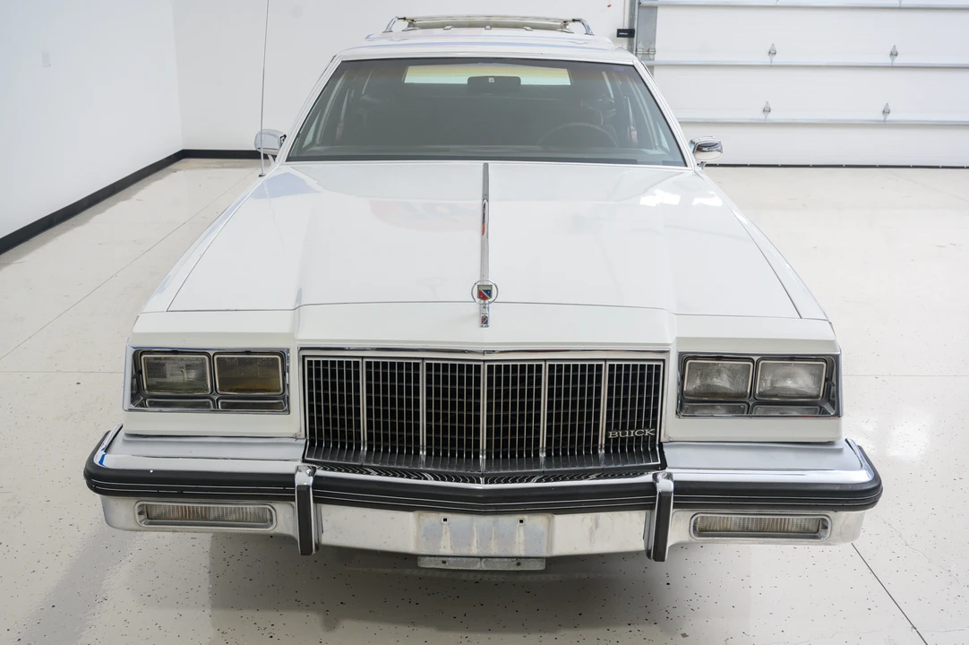 1988 Buick LeSabre - Image 11 of 31