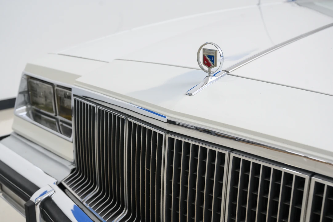 1988 Buick LeSabre - Image 14 of 31