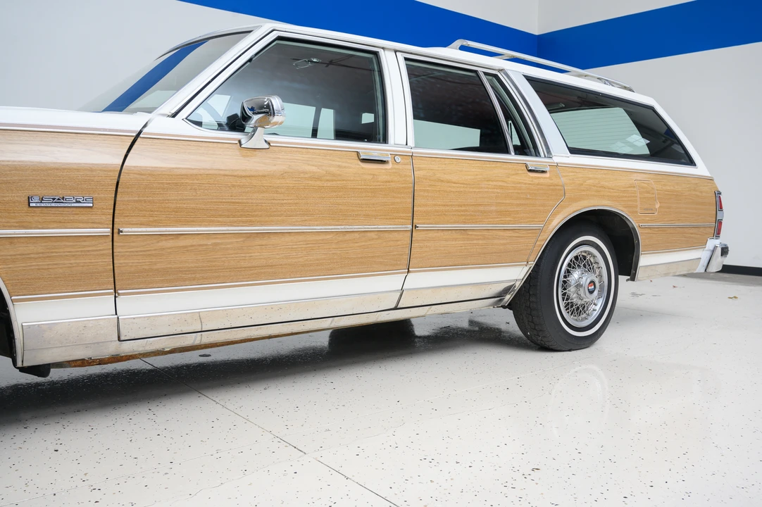 1988 Buick LeSabre - Image 21 of 31