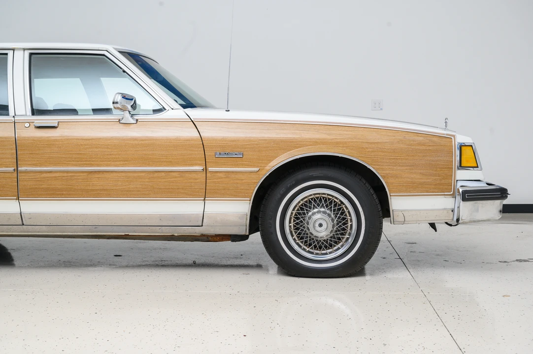 1988 Buick LeSabre - Image 20 of 31