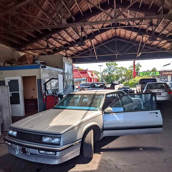 1988 Buick LeSabre - Image 1 of 1