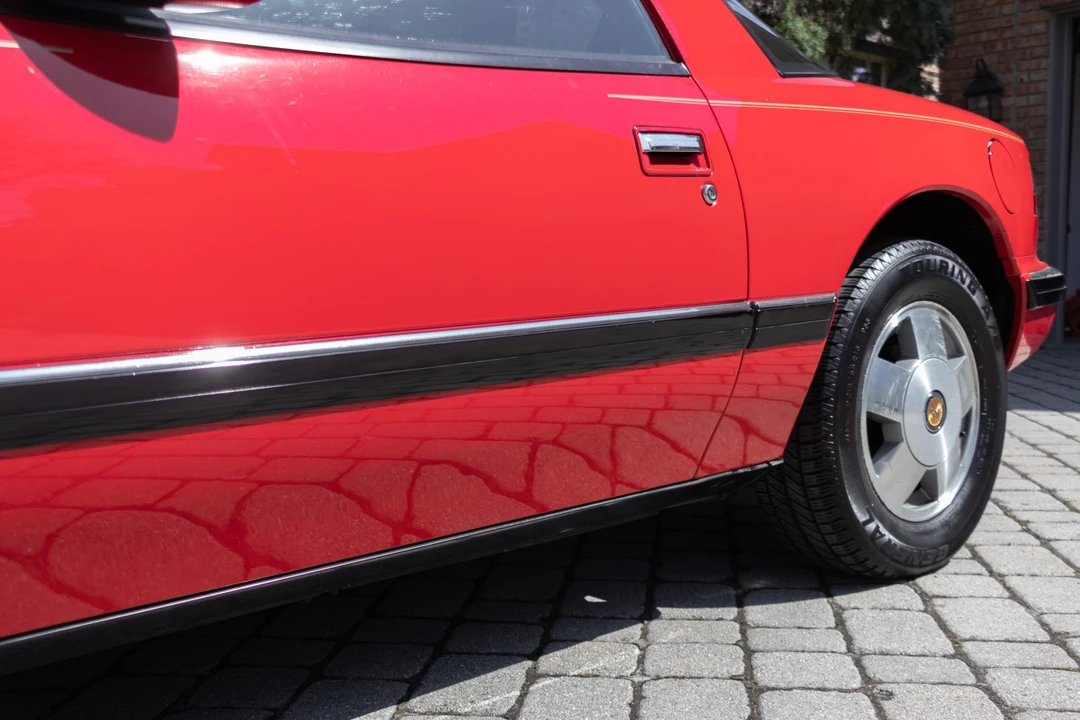 1988 Buick Reatta - Image 27 of 31