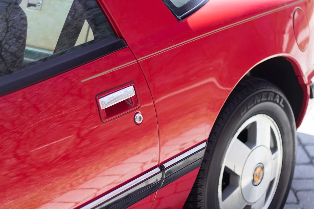 1988 Buick Reatta - Image 30 of 31