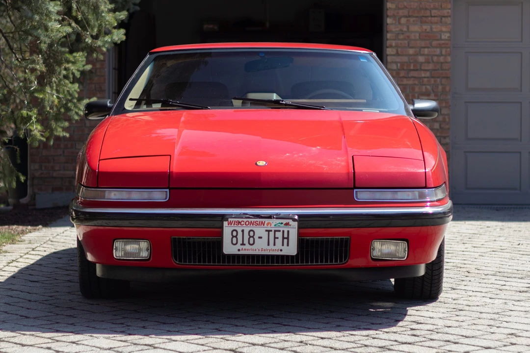 1988 Buick Reatta - Image 2 of 31