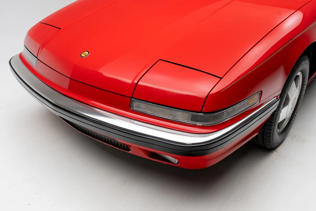 1988 Buick Reatta - Image 17 of 31