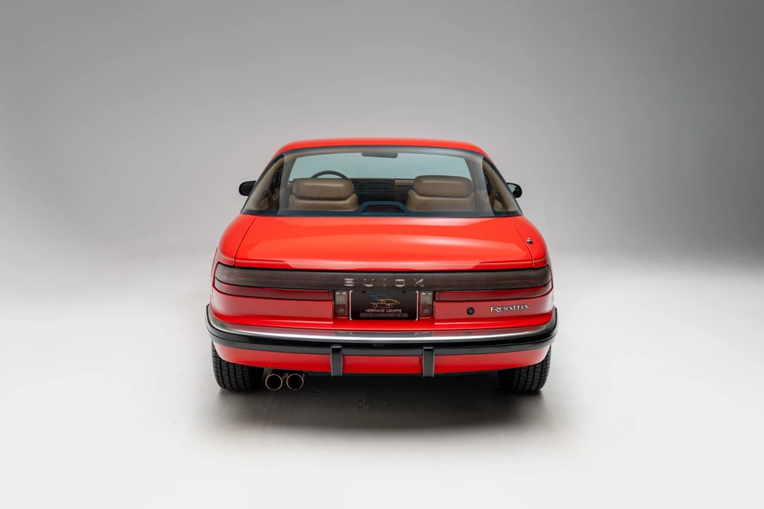 1988 Buick Reatta - Image 6 of 31