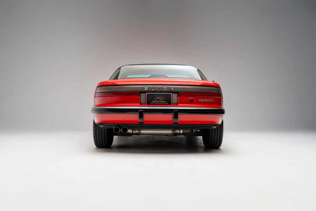 1988 Buick Reatta - Image 7 of 31