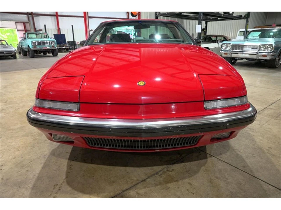 1988 Buick Reatta - Image 13 of 31