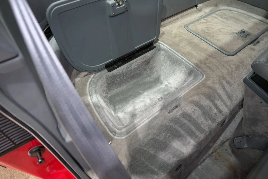1988 Buick Reatta - Image 31 of 31