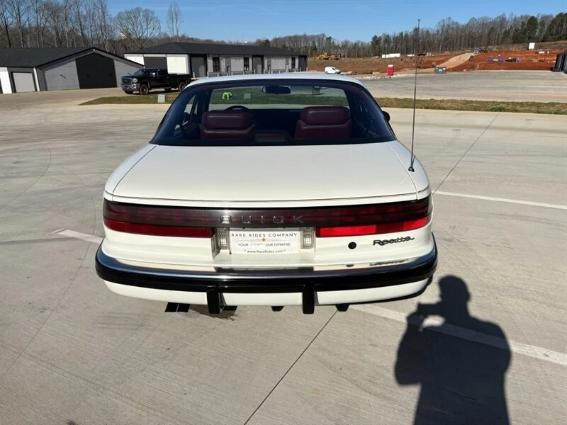1988 Buick Reatta - Image 14 of 31