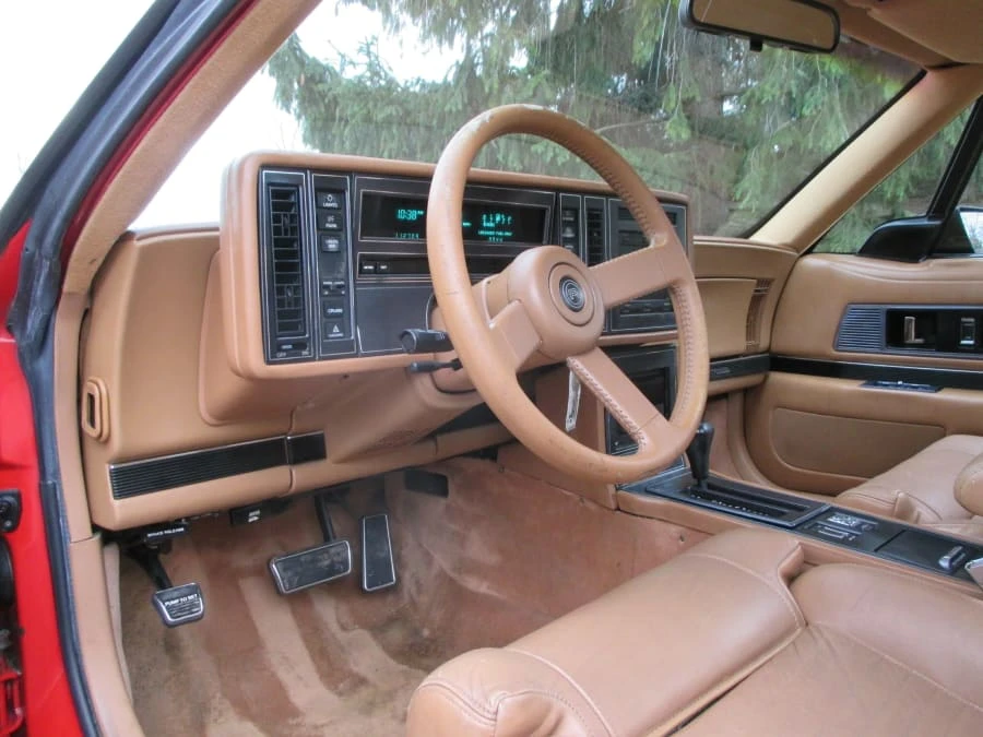 1988 Buick Reatta - Image 4 of 18