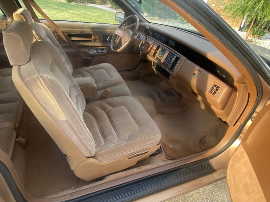 1988 Buick Regal - Image 10 of 15
