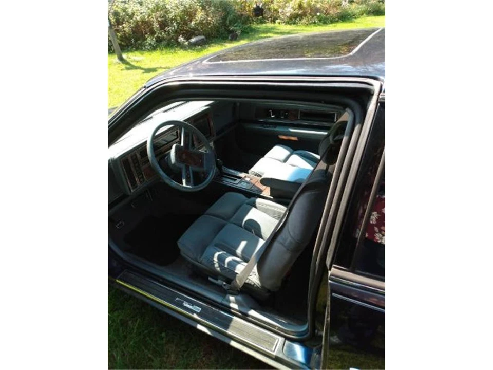 1988 Buick Riviera 4th-7th Gen - Image 4 of 8