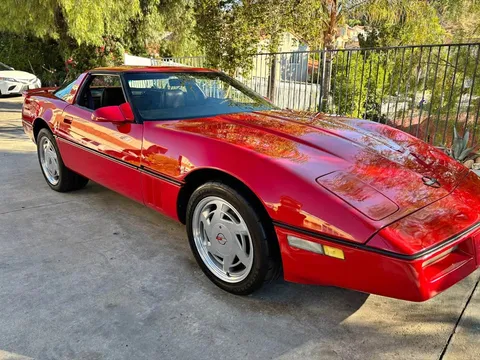 1988 Chevrolet Corvette C4 35th Anniversary