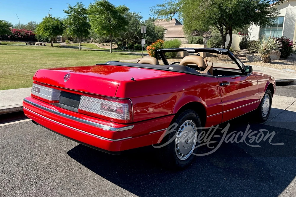 1988 Cadillac Allante - Image 7 of 10