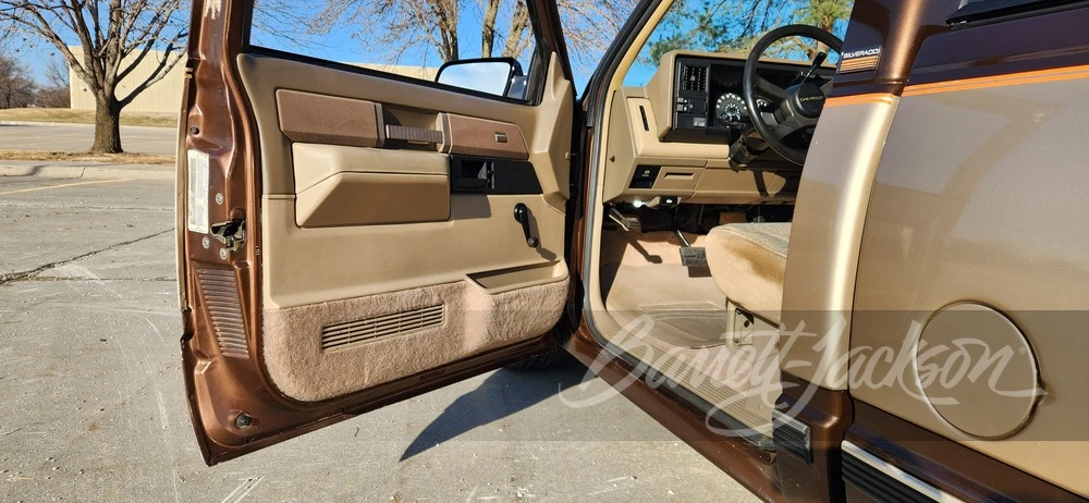 1988 Chevrolet C/K 4th Gen - Image 24 of 28