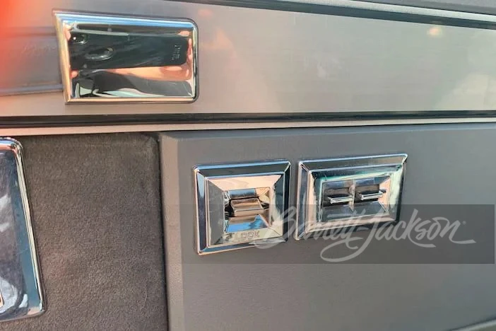 1988 Chevrolet Blazer - Image 3 of 8