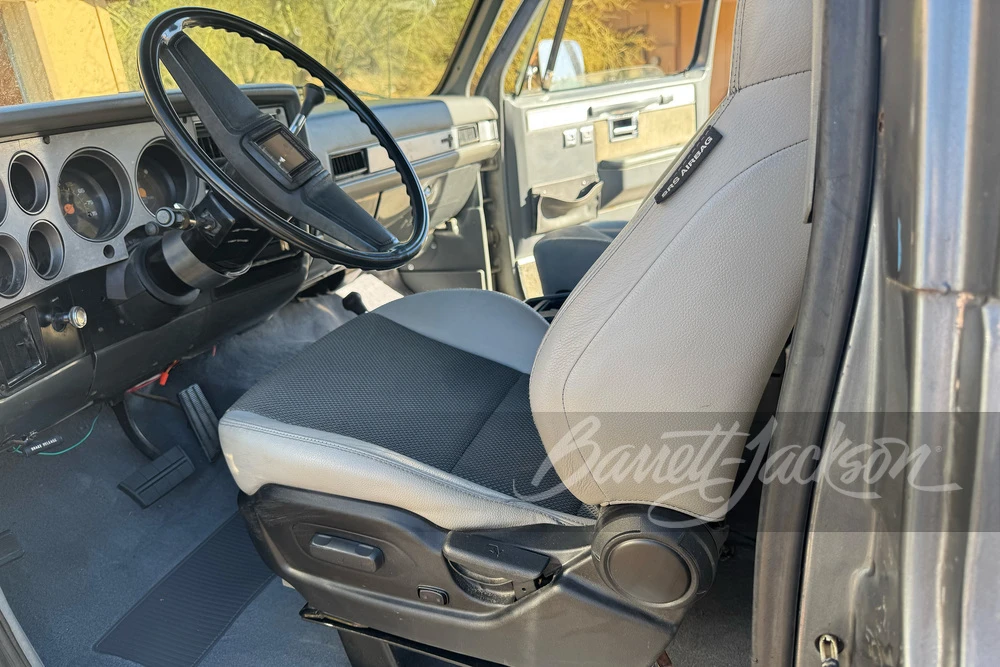 1988 Chevrolet Blazer - Image 7 of 11