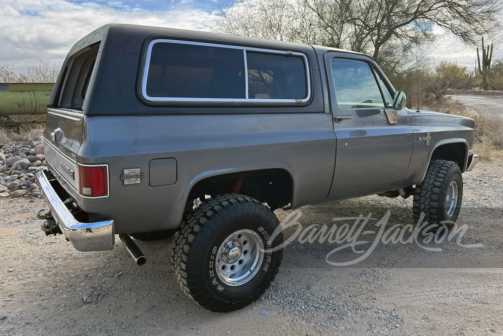 1988 Chevrolet Blazer - Image 10 of 11