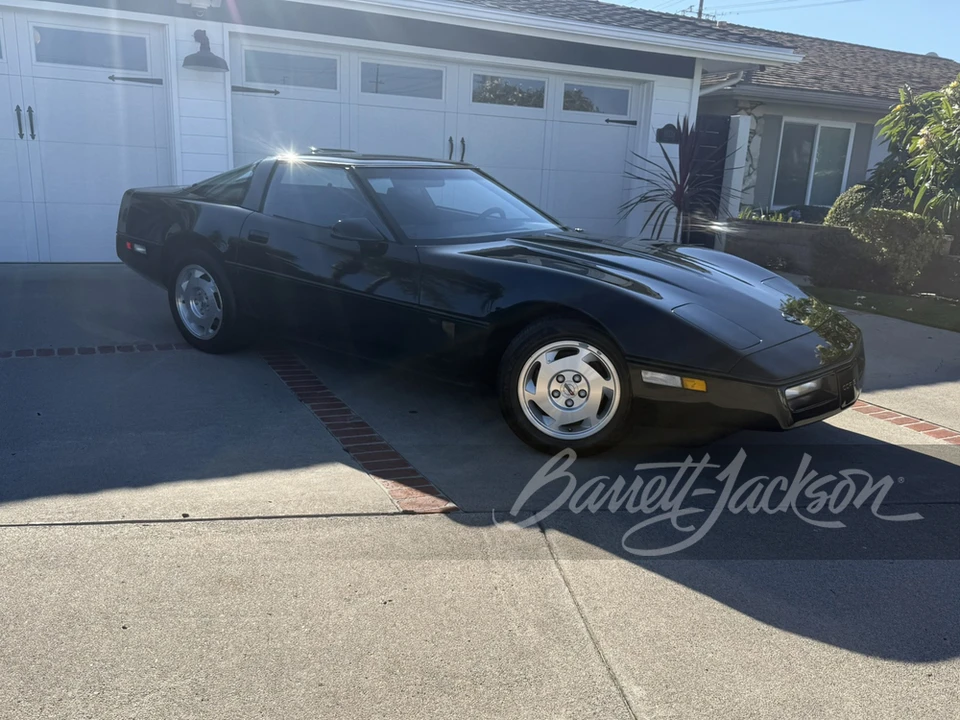 1988 Chevrolet Corvette C4 - Image 21 of 25