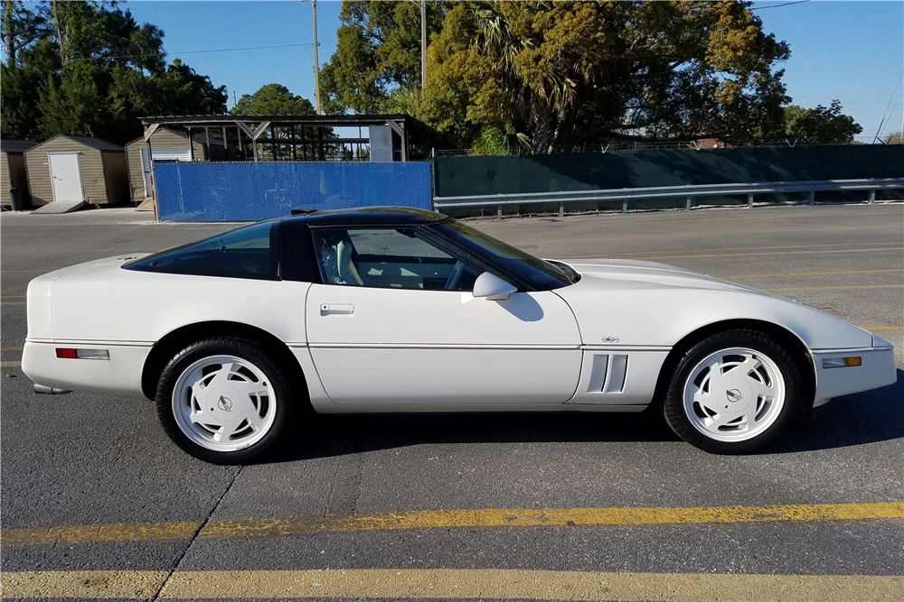 1988 Chevrolet Corvette C4 - Image 5 of 5